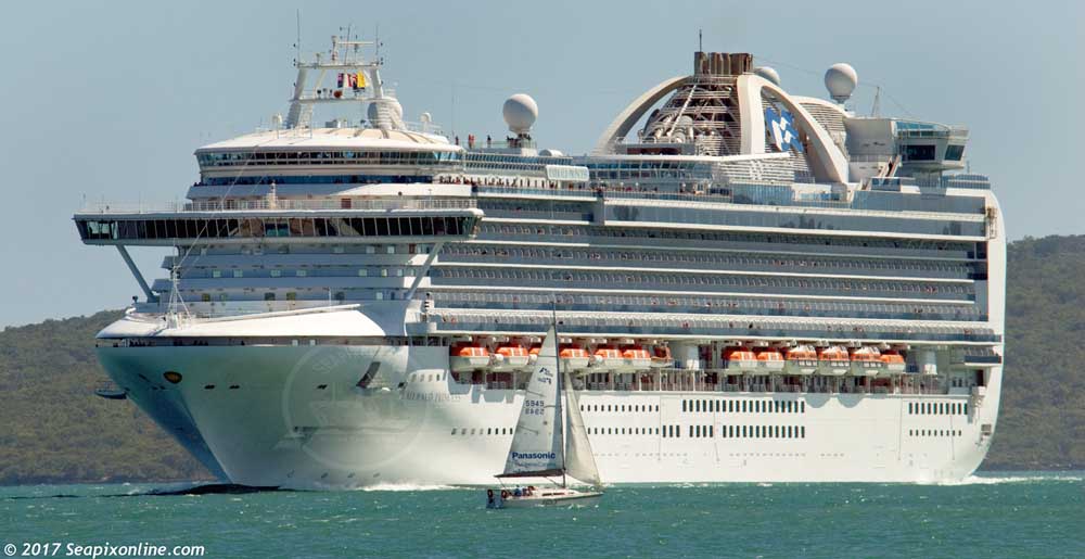 EMERALD PRINCESS (2007/113561gt/IMO 9333151) makes a mid-morning call into Auckland this morning from Sydney. In her first season of cruising NZ waters, she will depart later tonight for Tauranga. 
This cruise was however marred by tragedy when the ship reached Port Chalmers and a member of the crew was killed in a nitrogen cylinder explosion on 9 February. 4 February 2017. Photo by Â© 2017 SeapixOnline.com