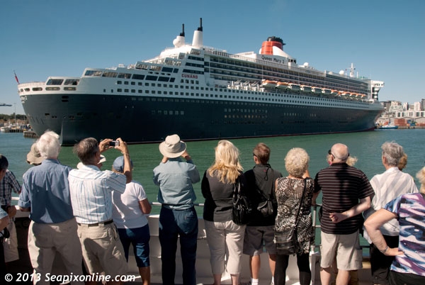Queen Mary 2, QM2 9241061 ID 8769