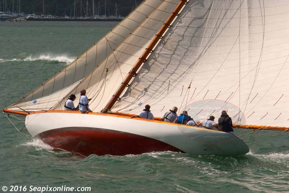 RAWHITI (A2) a 1905-built Bermudan cutter makes a splendid sight during the 176th Auckland Anniversary Day Regatta on 1 Feb 2016. 1 February 2016. Photo by © 2016 SeapixOnline.com