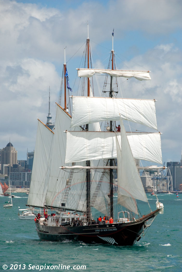 SPIRIT OF NEW ZEALAND (IMO 8975603) leads the fleet out of port. 28 October 2013. Photo by Â© 2013 SeapixOnline.com
