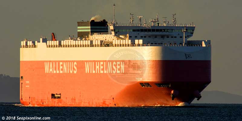 THEMIS (2016/75283grt/23786dwt/IMO 9722314) finally makes it into port in Auckland after spending about a week on the Gulf anchorages.Themis is the fourth of a class of eight Neo-Panamax high-efficiency roro (HERO) vessels, all of which are being built in South Korea by Hyundai Samho Heavy Industries.
Like her sister ships Themis is 200m in length and can carry up to 8000 car equivalent units.
All the ships in this class are fitted with gas emission cleaning systems. These reduce sulphur emissions to less than 0.1% while particulates are slashed by 70%.
 8 May 2018. Photo by Â© 2018 SeapixOnline.com