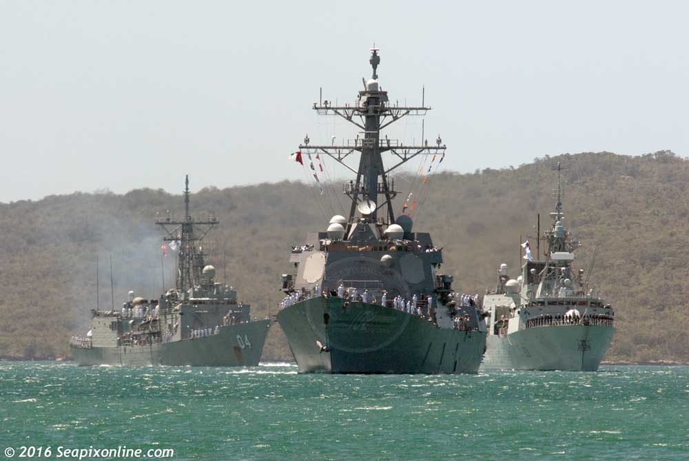 USS Sampson, HMCS Vancouver, HMAS Darwin ID 10633