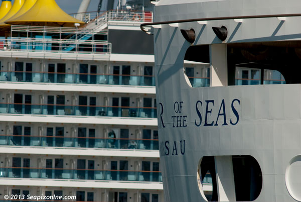 Voyager of the Seas, Costa Deliziosa 9161716, 9398917 ID 8719