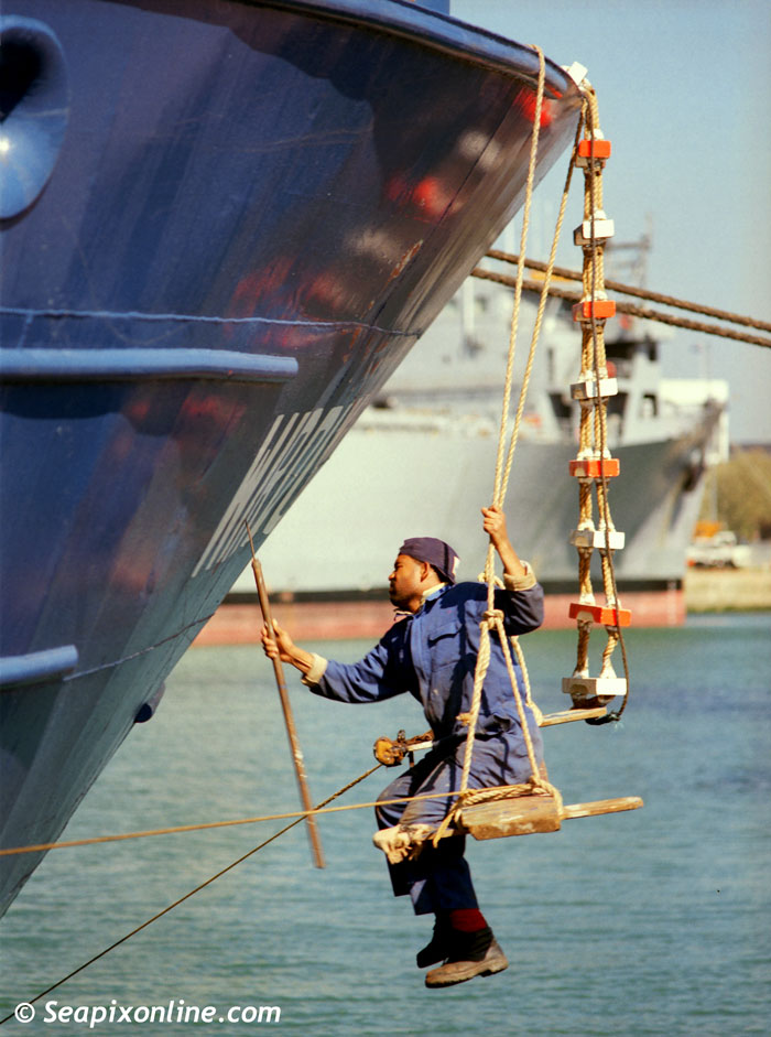 WIRDUM (1993/2446grt/IMO 9051210, ex-SAAR BREDA. Renamed HAVSTEIN, FORTUNA) - Maintenance while in port at Southampton, a seaman's work is never ending.  1998. Photo by Â© SeapixOnline.com