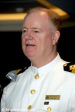 ID 5213 QUEEN MARY 2 (2003/148528grt/IMO 9241061) - Commodore Bernard Warner, Master of Queen Mary 2 and Cunard Commodore.
