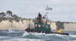 ID 5125 KAIPARA leaves the top mark of the course astern and begins the run for the finish line of the 2009 Auckland Anniverary Day Regatta tug race.
KAIPARA is owned and operated by Total Marine Services of...
