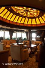 ID 6778 QUEEN ELIZABETH (2010/90901gt/IMO 9477498) - The Grills Lounge, amidships on Deck 11.