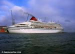 ID 7174 ROYAL VIKING SUN (1988/37845grt/IMO 8700280. Renamed SEABOURN SUN, PRINSENDAM. To be renamed AMERA from 2019) , Southampton, England.
