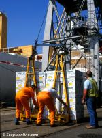 ID 7133 SNOW CRYSTAL (1973/14512grt/IMO 7321075) discharges oranges and grapefruit at the Canary Islands Fruit Terminal, Southampton, England. Flying the flag of the Cook Islands when she was broken up in...