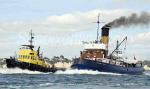ID 5166 WILLIAM C. DALDY (1935/348grt/IMO 5390345) and PACIFIC WAY (1960/111grt/IMO 5242952, ex-MOUNT MAUNGANUI, SOUTHERN ALPHA) slug it out down the homeward leg of the 2009 Auckland Anniversary Day Regatta...