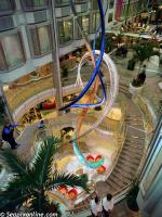 ID 7502 EXPLORER OF THE SEAS (2000/137308grt/IMO 9161728) - The nine deck-high Centrum and the entrance to The Royal Promenade.