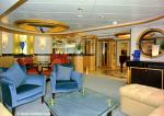 ID 7491 EXPLORER OF THE SEAS (2000/137308grt/IMO 9161728) - The Royal Suite.