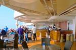 ID 10089 ORIANA (1995/69153grt/IMO 9050137. Renamed PIANO LAND in 2019) - the Terrace Bar on Lido Deck.