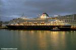 ID 7417 PRINSENDAM (1988/37845grt/IMO 8700280, ex-SEABOURN SUN, ROYAL VIKING SUN. To be renamed AMERA from 2019) berthing in Auckland, New Zealand shortly before dawn.