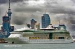 ID 11946 RADIANCE OF THE SEAS (2001/90090gt/IMO 9195195) outbound from Auckland, New Zealand en-route to the Bay of Islands following a day long stop-over in port.