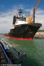 ID 9542 RESOLVE MONARCH (1999/1485grt/1308dwt/IMO 9190925, ex-ANGLIAN MONARCH) arrived in Auckland for drydocking at the Babcock NZ shipyard in Devonport. Owned and managed by Resolve Pioneer of Ft....