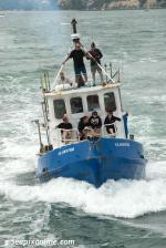 ID 7556 GLADIATOR makes her way to the first mark.