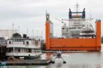 ID 10306 YACHT EXPRESS (2007/17951grt/12500dwt/IMO 9346029) a semi-submersible heavy load carrier operated by Spliethoff's of Amsterdam, prepares for discharge after arriving in Auckland from Sydney,...