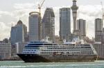 ID 13379 AZAMARA ONWARD (1999/30312gt/11493dwt/IMO 9187887) - seen here departing Auckland for Tauranga following her maiden call in her current name, was originally built as R THREE for the long defunct...