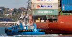 ID 12228 ROTTERDAM BRIDGE (2001/39941grt/50985dwt/4253TEU/IMO 9224324, ex-SC TIANJIN, CSAV LANCO, CSCL TIANJIN) inbound at Auckland gets assistance from the tug HAURAKI (2014/250grt/124dwt/IMO 9681015).